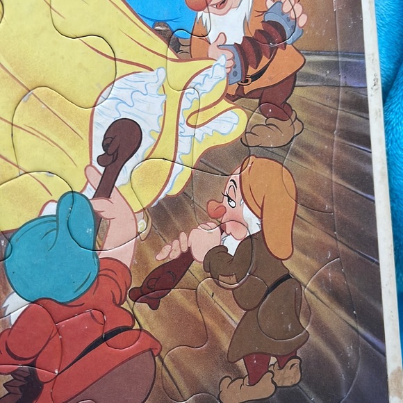 Vintage Disney Snow White Golden Frame Tray Puzzle - Picture 8 of 11